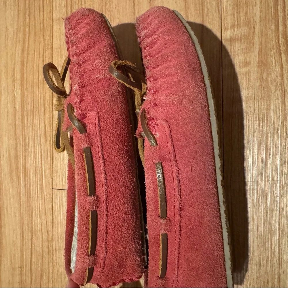 Pink Minnetonka Moccasins